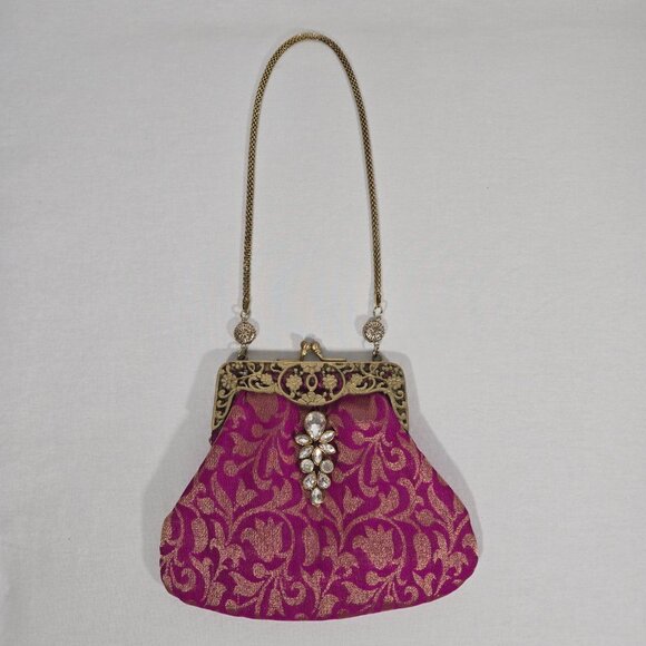 VINTAGE - ANTIQUE Bridgerton Hipster FUCHSIA Embellished Gold Details Clutch Bag - Picture 3 of 17